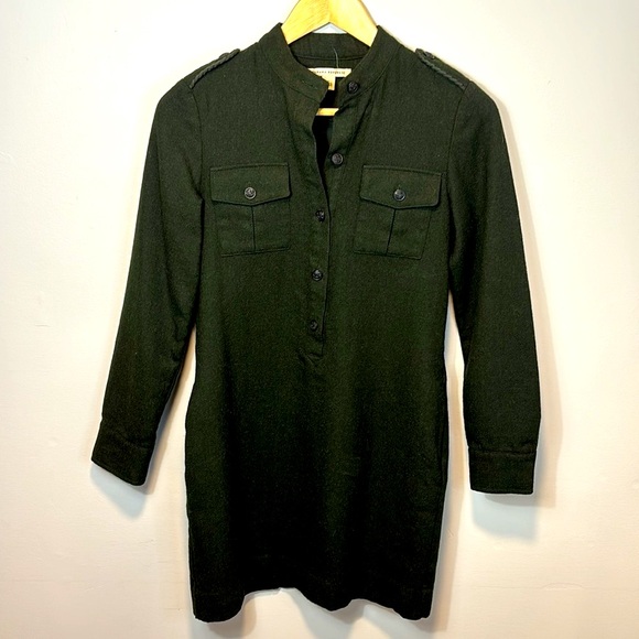 ๐ Banana Republic 100% Wool Dress XS - Picture 2 of 8